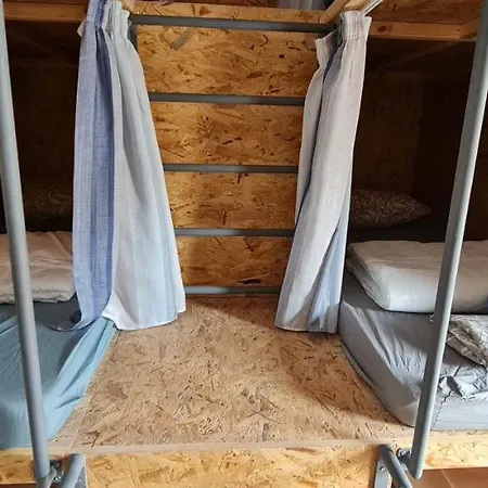 Bee Hostel
